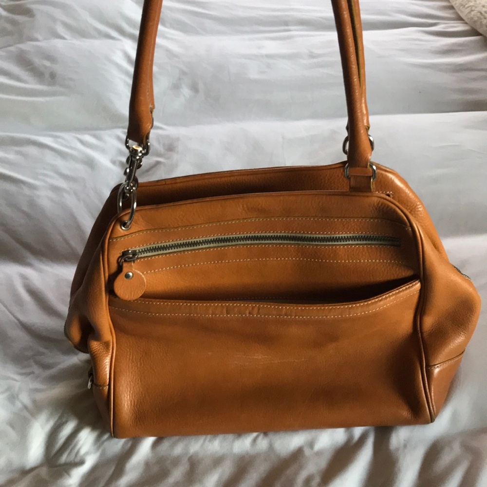 Large Hogan Shoulder Bag (Lots of Storage)